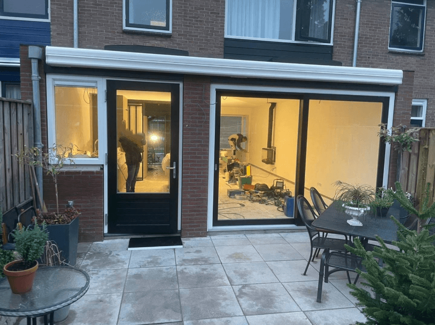 Aanbouw, overkapping en schuur Nieuwegein